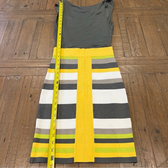 Karen Millen Striped Yellow White Gray Stretch BodyCon Sleeveless Dress 1 US 0 - Picture 8 of 10